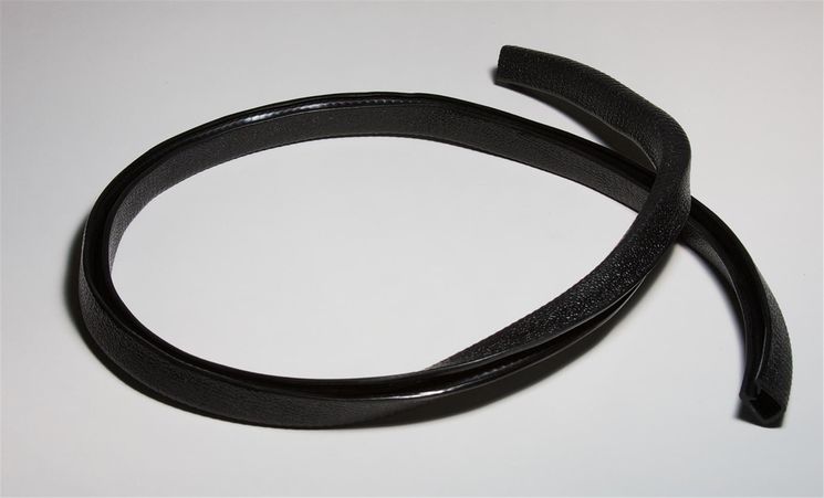 Joint flexible pour fixation des anneaux au Ductblaster