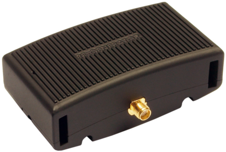 Générateur de signaux portable autonome USB, 35MHz à 4.4GHz, +17dBm, SMA-mâle