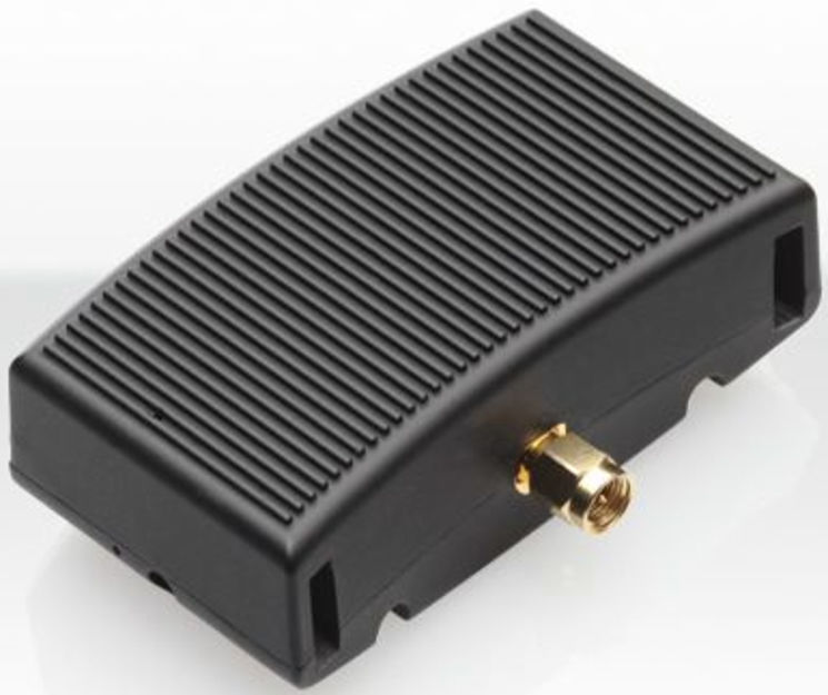 Préamplificateur externe faible bruit pour analyseur de spectre ou antenne - gain 23dB - bypass - 100MHz-6GHz max.