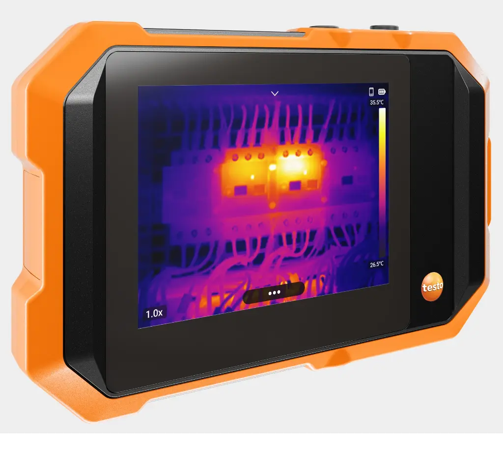testo-862-0560-8622-mains-back-left-6000x6000.webp
